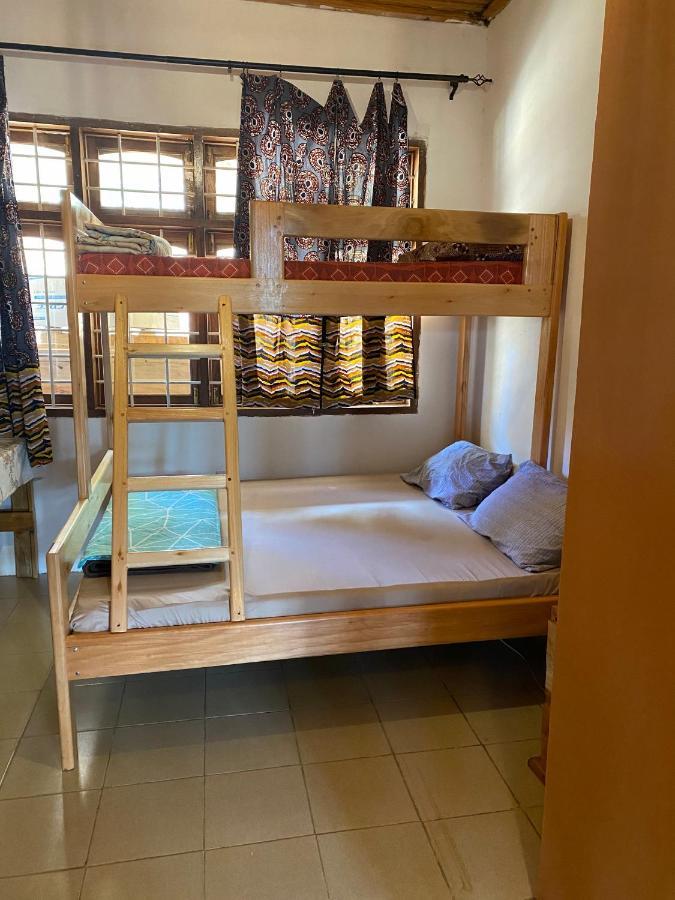 Hidden Valley Backpackers Иринга Экстерьер фото